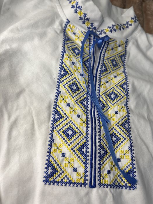 Продам дитячий одяг