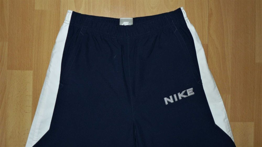 Nike - spodenki M 140/152 cm
