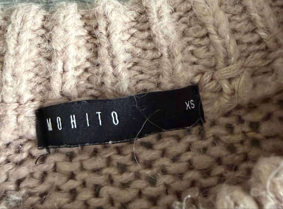 Oversizowy sweter Mohito