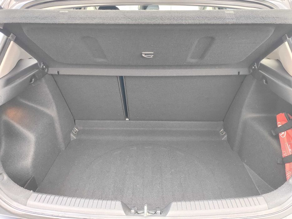 Kia Ceed 1.4 CRDi Prime – Maio 2015 – Diesel