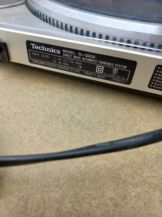 Technics sl-q202
