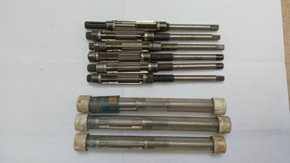 Rozwiertak nastawny NRZe 10-11 mm stan bardzo dobry