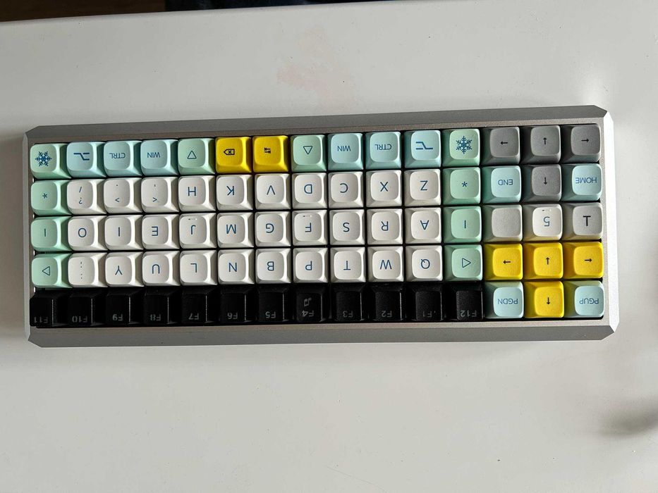 Klawiatura mechaniczna ortonormalna XD75 ATmega32U obudowa aluminiowa