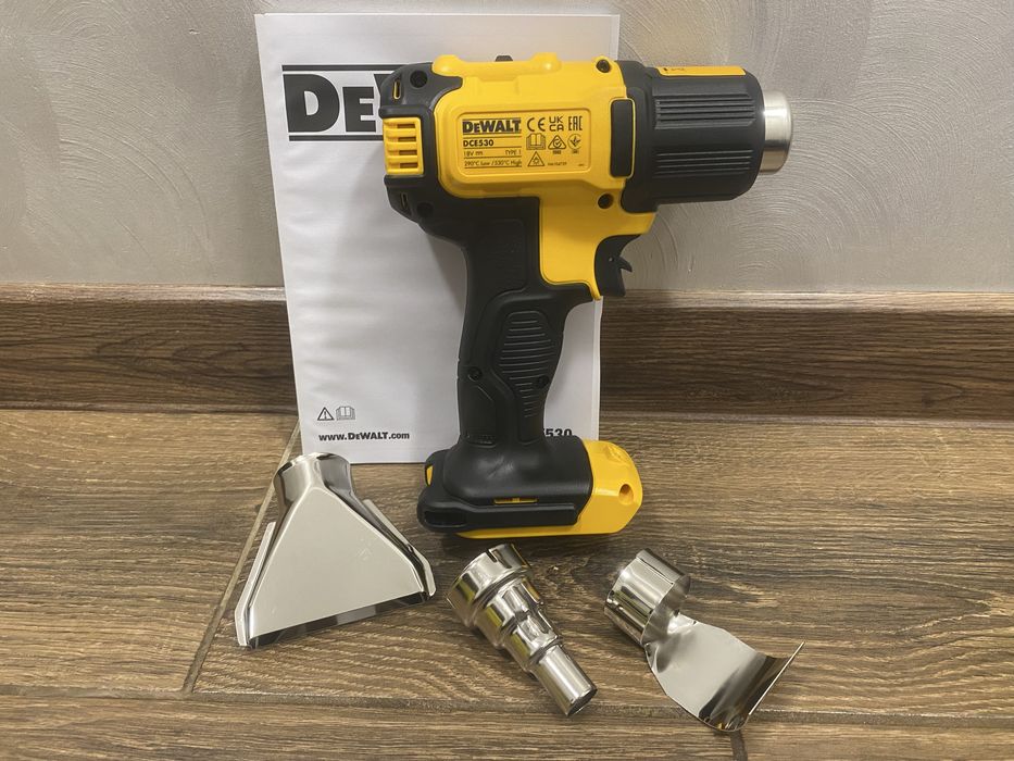 Будівельний фен DeWalt DCE530