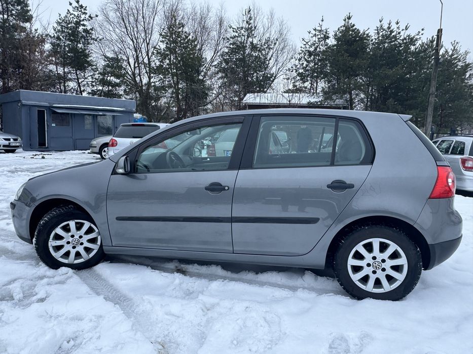 Volkswagen Golf продам