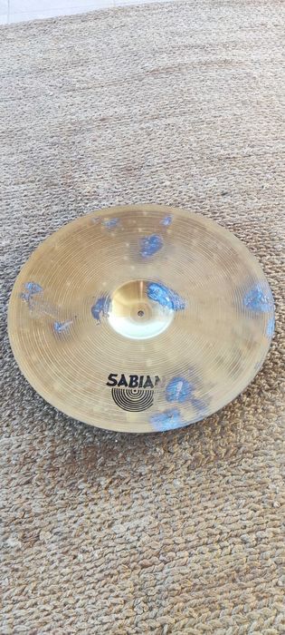 3 Pratos bateria 2 SABIAN 1 outro