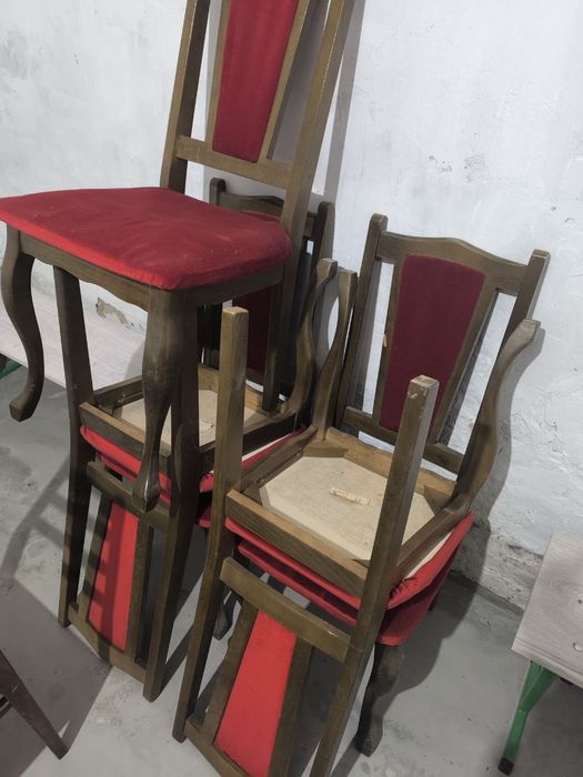Комплект стульев деревянных