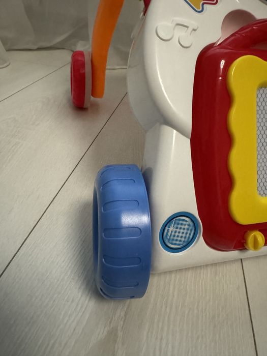 Толокар Перші кроки