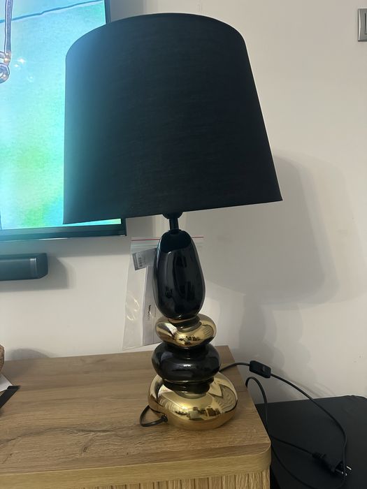 lampa stołowa lukita