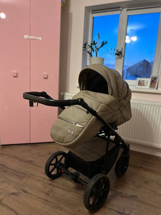 Коляска Baby Pram.