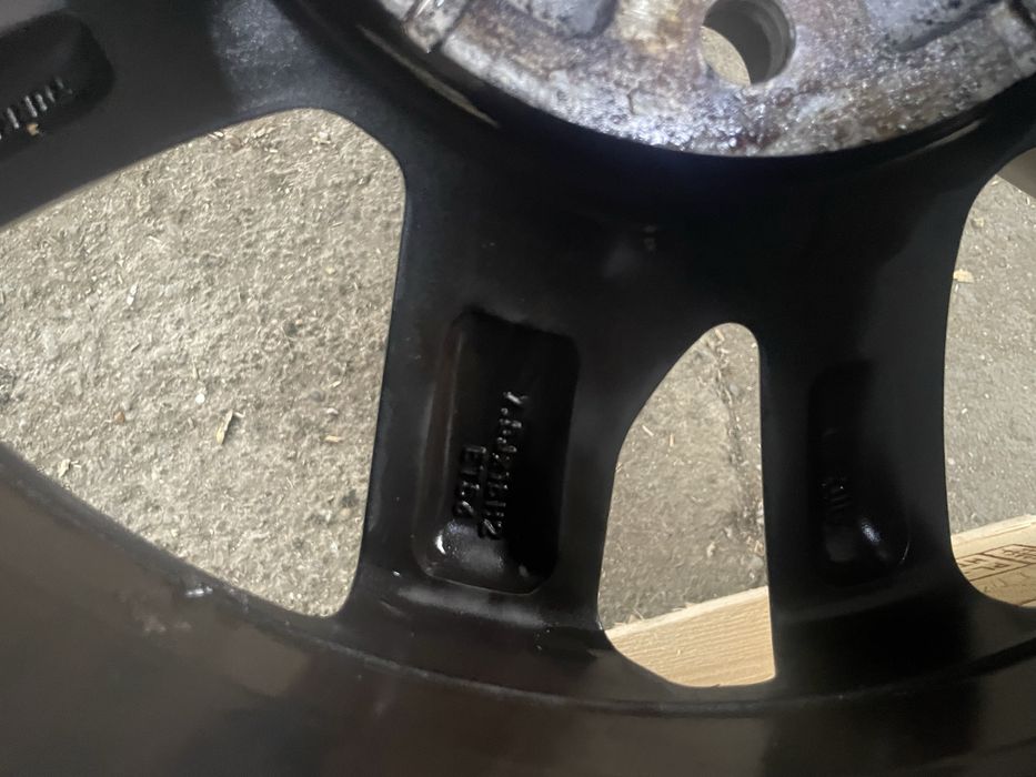 Kola do forda Transit  Custom 235/50/18