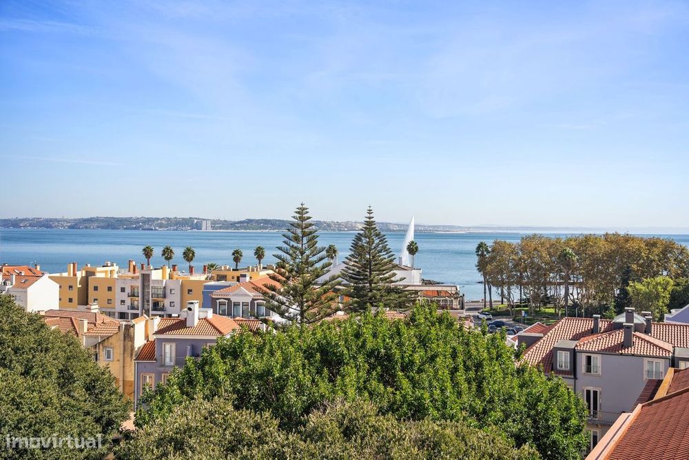 Apartamento T2 com vista, Paço de Arcos, Oeiras