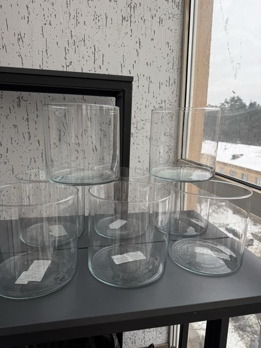 Скляні вази нові