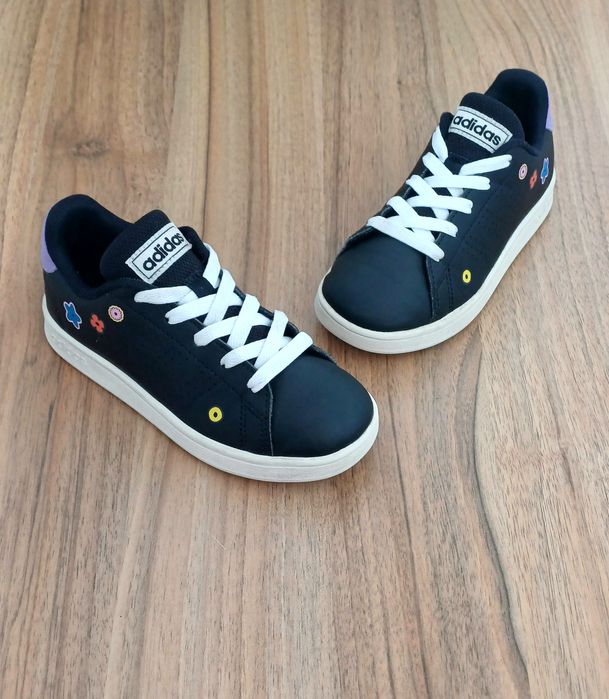 Adidas кеди кросівки снікерси /Nike кросовки 28-29р