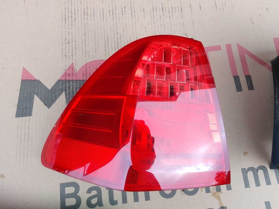 BMW E91 kombi lift lampa lampy tył P/L LED