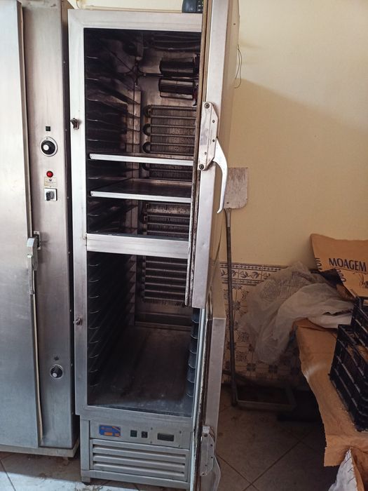 Arca frigorífico, 2 oortas