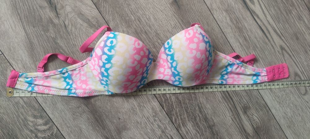 Biustonosz strój kąpielowy