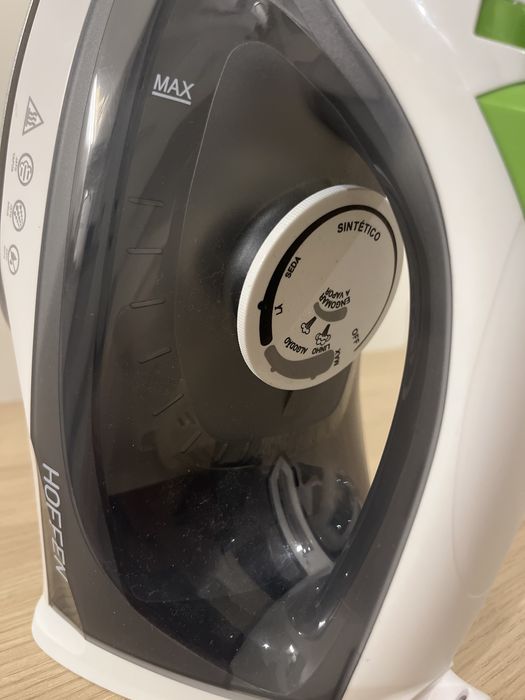 Ferro de engomar a vapor HOFFEN (como novo)