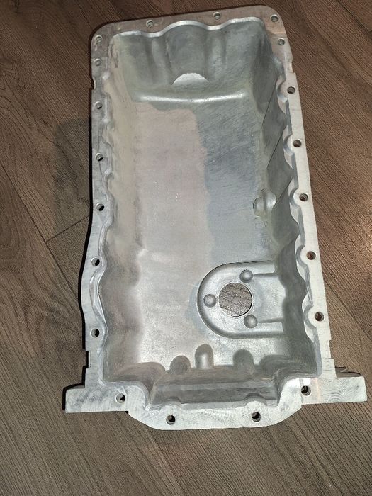 Miska olejowa 1.6 sr skoda