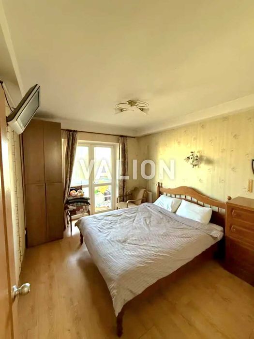 Продаж 3-кімнатної квартири з ремонтом, проспект Тичини, Березняки