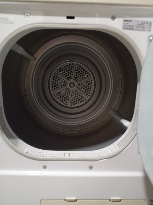 Máquina de secar roupa Beko