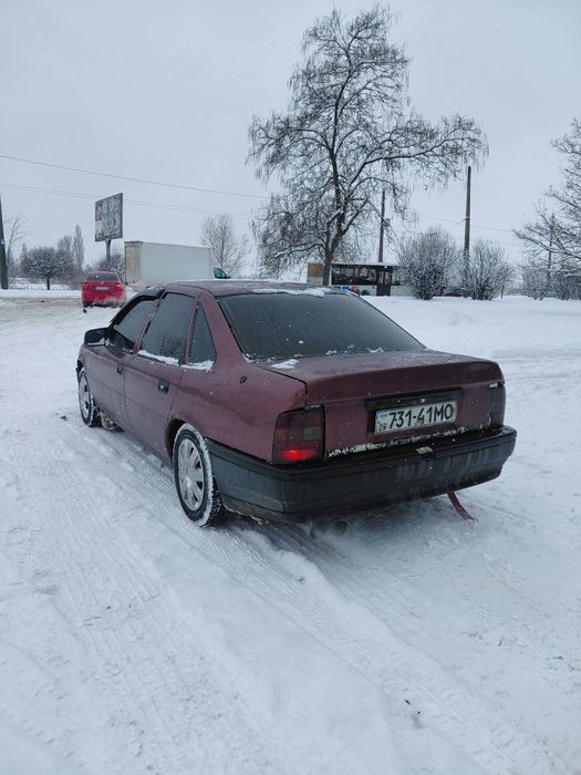 Продам опель вектра а 90рік