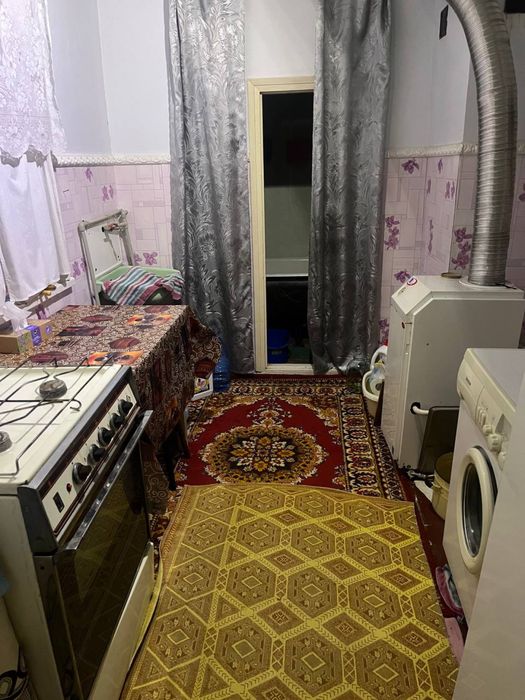 Продаж будинку + приватна земельна ділянка  район Черемушки