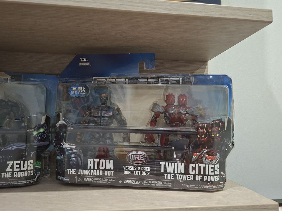 Real steel atom vs twin cities jakks pacific unikaty