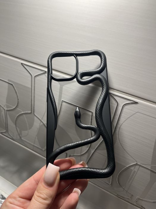 Чохол на iphone 13