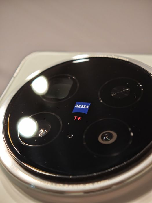 Vivo x200 pro como novo na caixa com filtro ND variável da K&F  e capa com rosca de filtro .