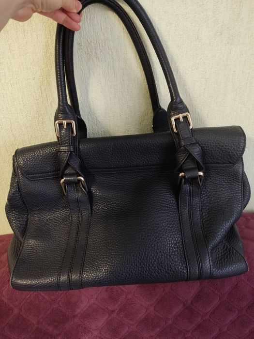 Брендовая кожаная сумка L. K. Bennett