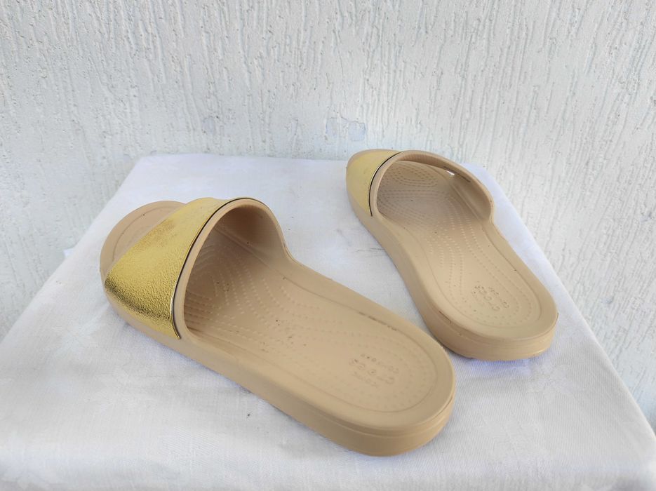 Шлепки Crocs iconic comfort р.37