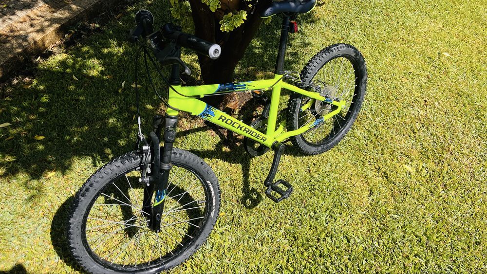 2 bicicletas criancas