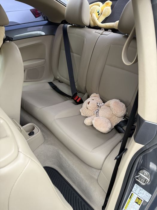 Продам Volkswagen Beetle 2012