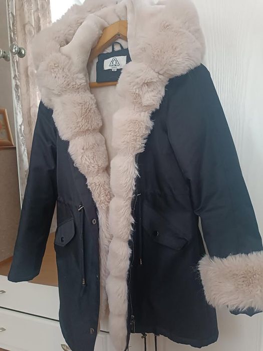 Жіноча зимова куртка Artika