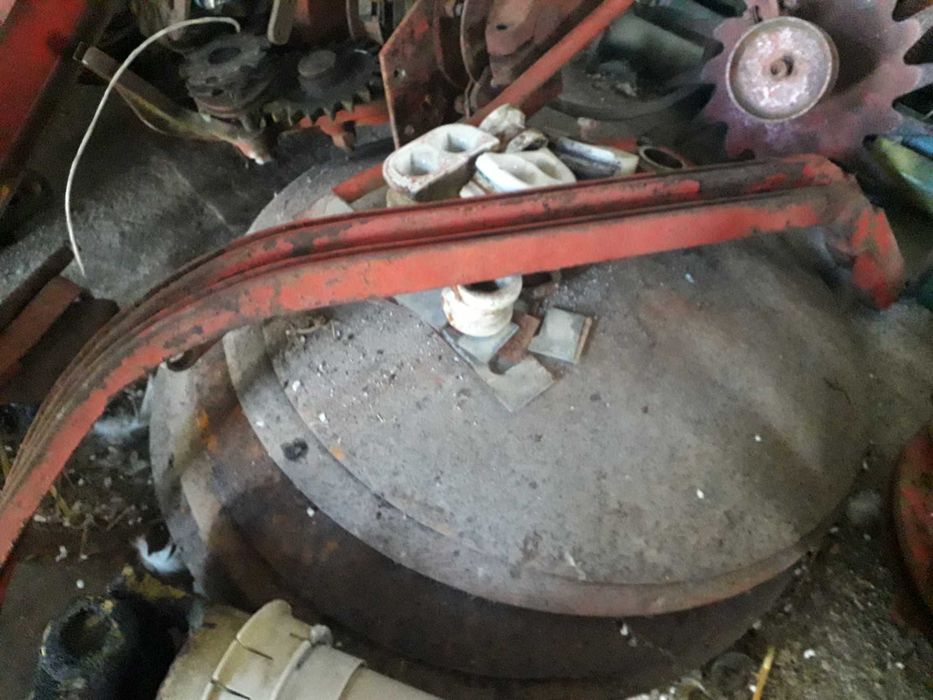 Części do Prasy kostkująca Massey-Ferguson Typ 20-8