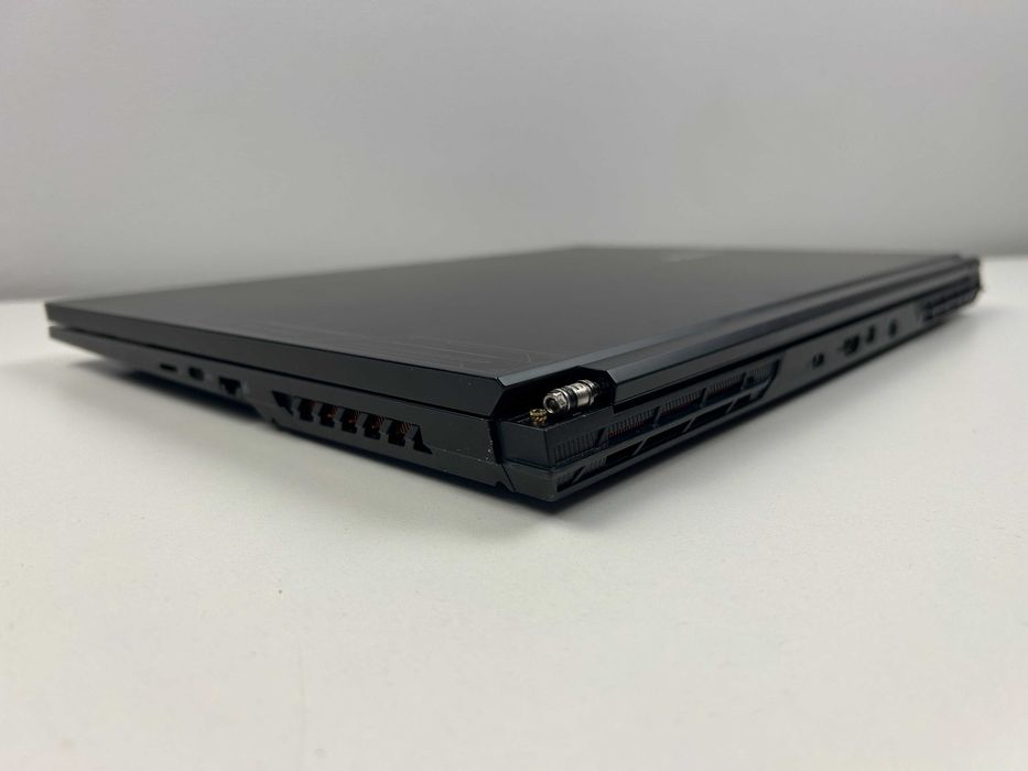Ігровий ноутбук Gigabyte RC56 16" 165Гц i7-13620H 16GB DDR5 RTX 4060 NVMe SSD BIOS
