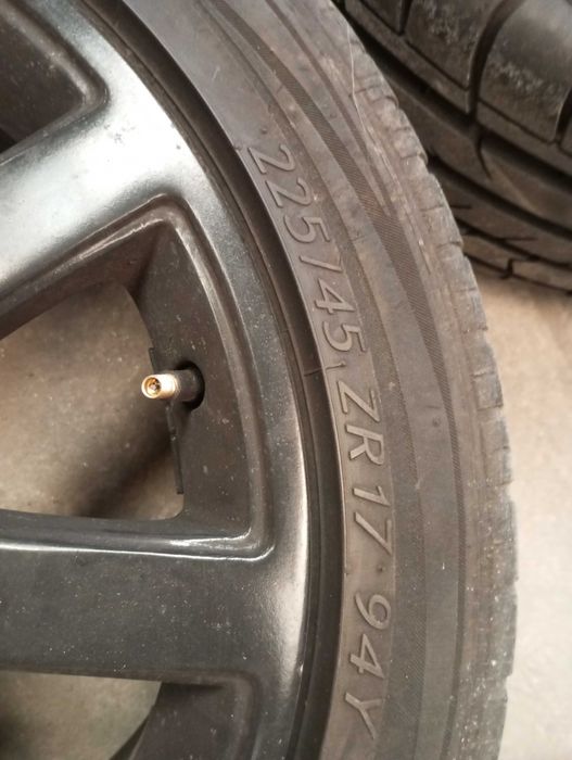 Jogo de 4 jantes Audi Originais 225/45R17