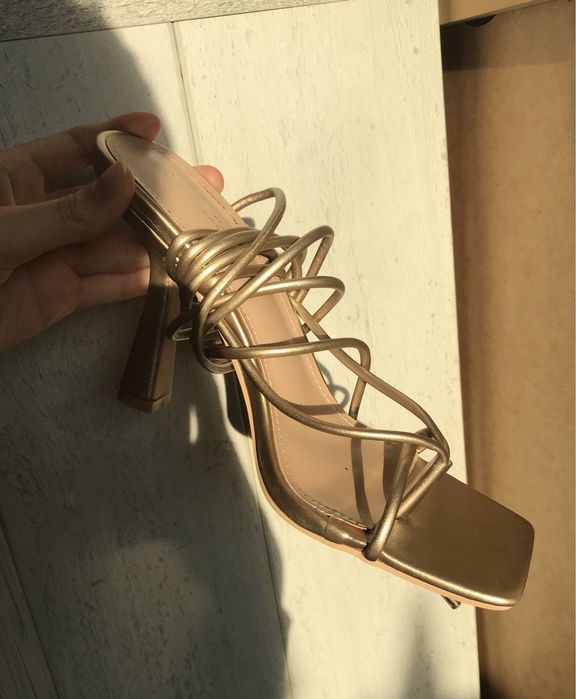 Sandały na kaczuszce Deezee CCC 38 24,5 cm