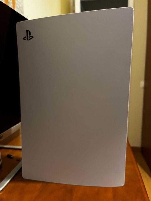 PlayStation 5 fat com leitor de discos