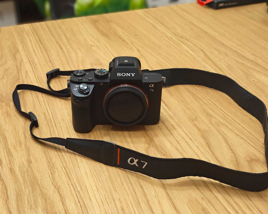 Sony a7 Mark II A72 okazja stan bdb przebieg 11k zdjęć E FE