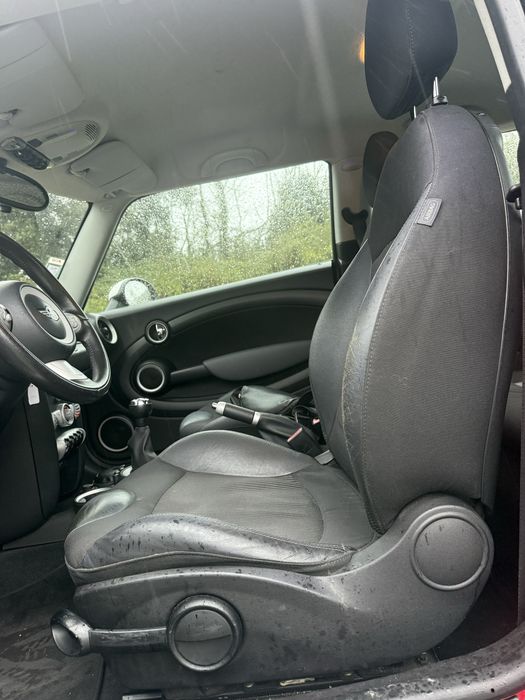 Mini cooper diesel  183mil kms 6100€