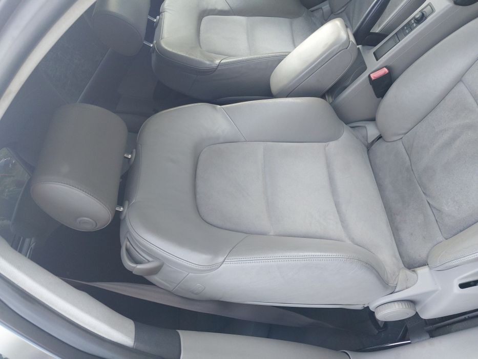 Fotele fotel kanapa półskóra jasna audi a3 8p 3 drzwi