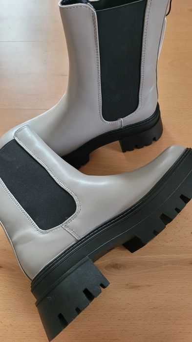 Nowe szare sztyblety even&odd rozmiar 38