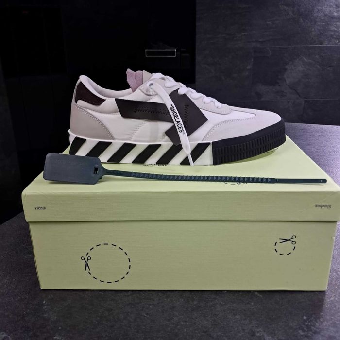 buty Off White rozmiar 44 wkładka 28,5 cm