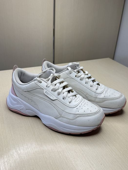 Кросівки Puma жіночі