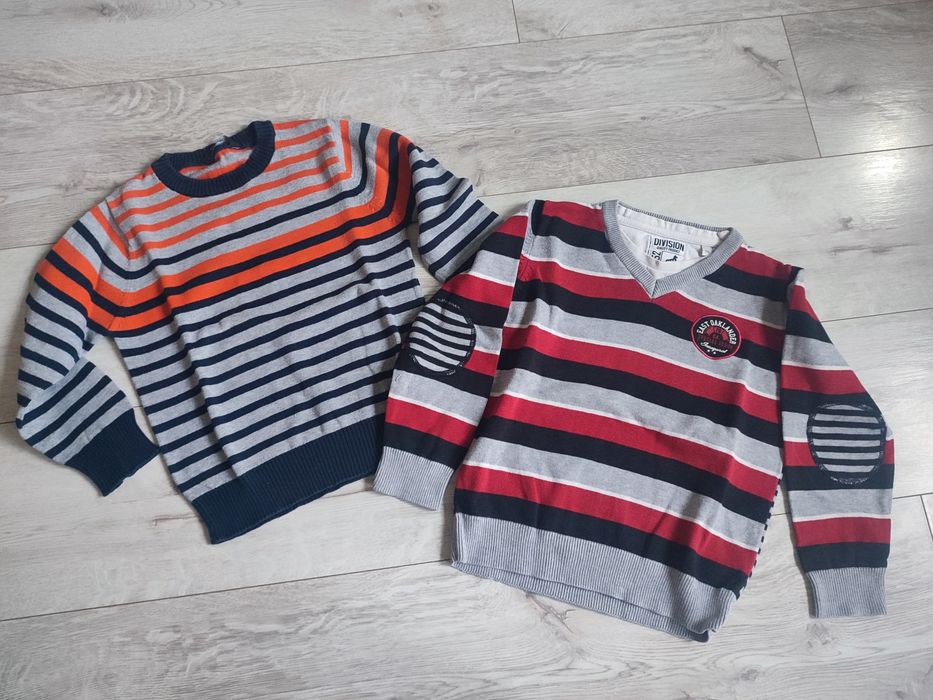 Sweterki 2 szt rozm.104/110
