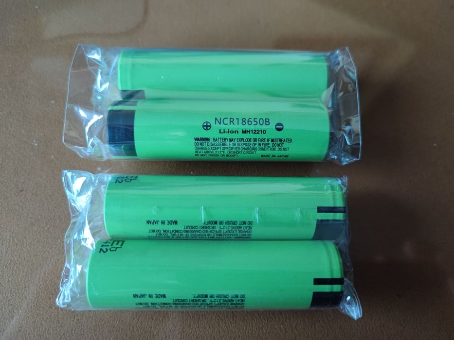 2x Bateria / Pilha  NCR 18650B recarregável