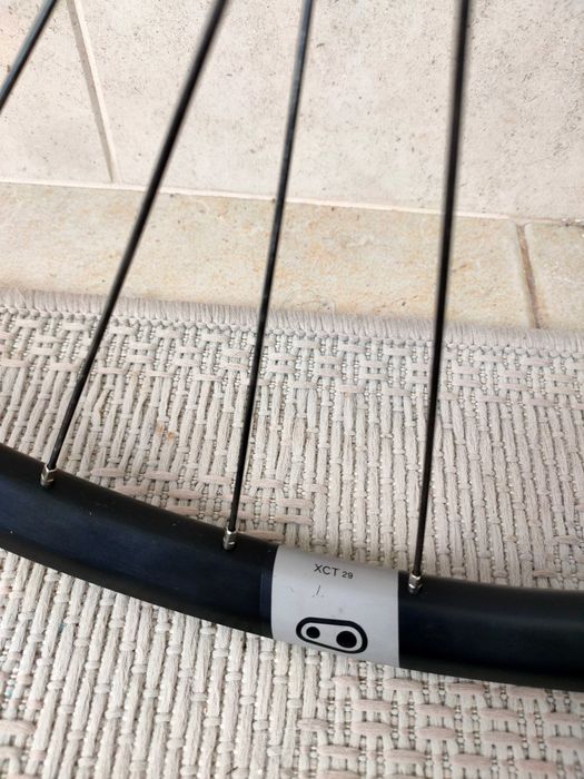 Rodas 29 Crankbrothers Synthesis Cubos de rolamentos NOVATEC