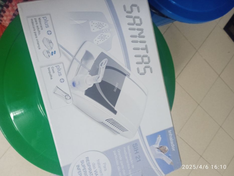 Inalador/nebulizadir marca Sanitas